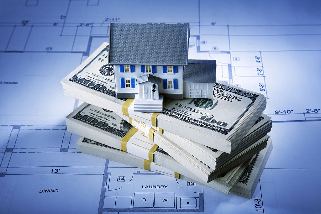 How To Avoid Overbudgeting in the Custom Home Building Process
