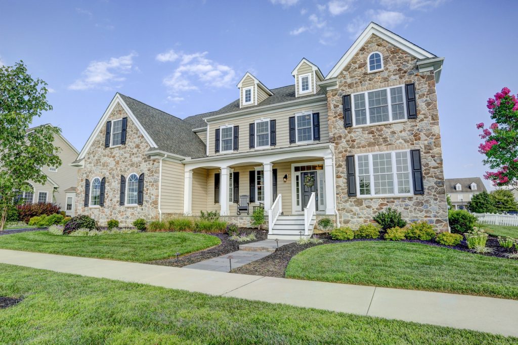 3 Tips For Designing A Custom Home To Compliment Your Lot in Northern VA
